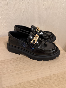 Туфли лоферы Zara (2 фото из 3)