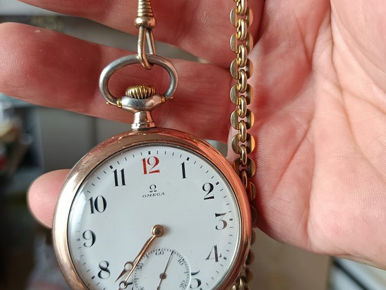 Продаю редкие карманные часы Omega