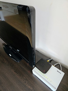 Телевизор Philips (2 фото из 10)