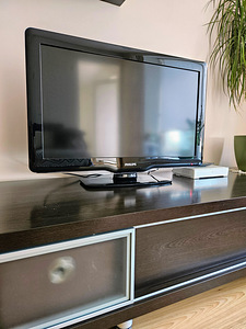 Телевизор Philips (5 фото из 10)