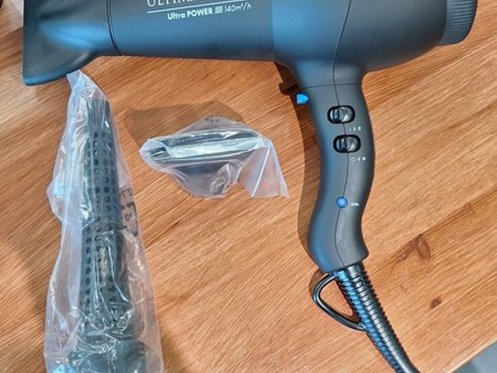 Продам профессиональный фен Diva pro styling 5000