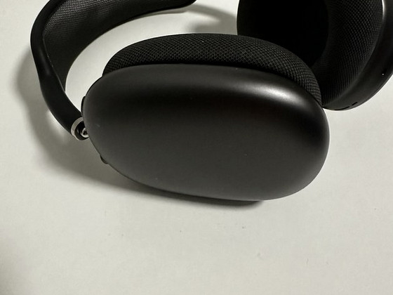 Airpods max
