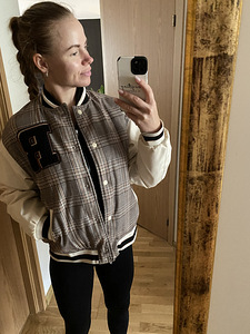 Bomber jakk / college jakk (5 foto / 6)