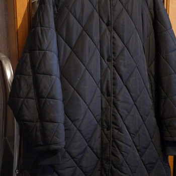 Женская куртка ZARA size 48 осень / весна с капюшоном