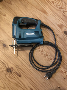 Лобзик Makita 4327 (1 фото из 2)