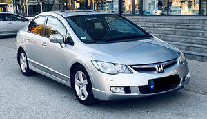 Autorent Honda Civic LPG-gaas Automat Boltfood/Wolt (1 foto / 6)