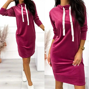Mugav dresskleidike, sobiv S/M/L (1 foto / 1)