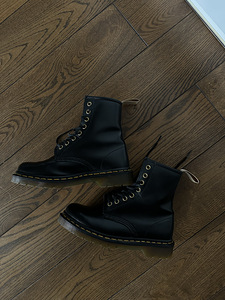 Dr Martens 37 размер (1 фото из 5)