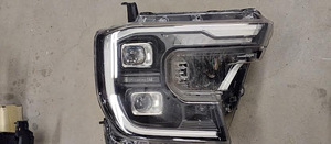 FORD F-250 10.2007- (1 foto / 3)