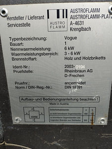 Kamin (2 foto / 3)