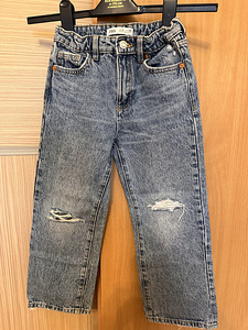 Джинсы Zara (2 фото из 3)