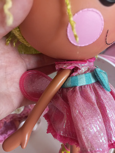 Кукла Lalaloopsy Pix E Flutters с зелеными петлями и крыльям (5 фото из 5)