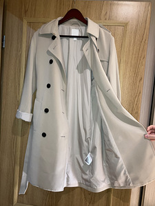Naiste beež trentš H&M, suurus S, kasutatud,hea kvaliteediga (2 foto / 4)