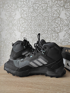 Adidas Terrex (1 foto / 10)