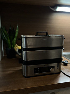 WMF KITCHENminis VitalisE, 900 Вт, нерж. сталь - Пароварка (2 фото из 5)