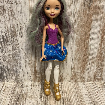 Кукла Ever After High Меделин Хеттер