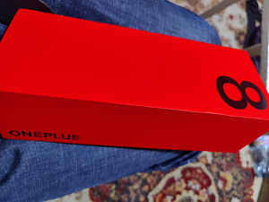 One plus8 pro (1 foto / 2)