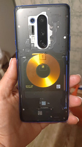 One plus8 pro (2 foto / 2)