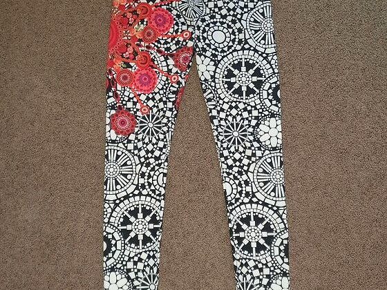 Красивые леггинсы S/M