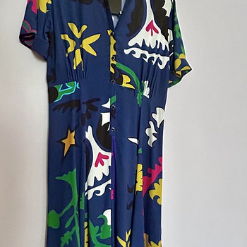 Kleit Desigual nr 42