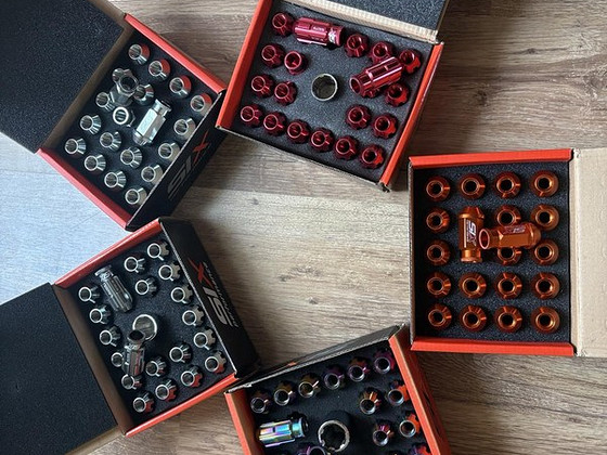 Гайки для колес M12x1.25