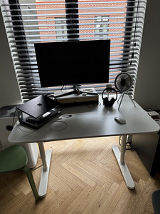 Ikea Bekant стол 120x80 (1 фото из 1)