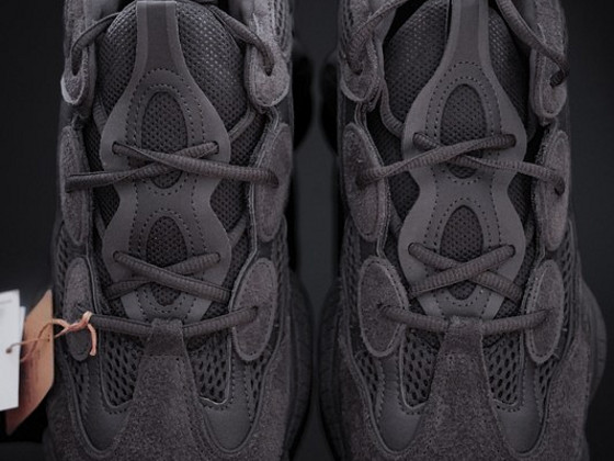 YEEZY 500 EU 44
