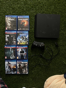PlayStation 4 (1 фото из 1)