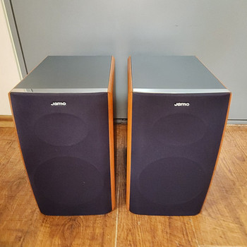 JAMO D430 HiFi BOOKSHELF SPEAKERS 