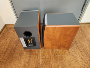JAMO D430 HiFi BOOKSHELF SPEAKERS  (4 foto / 5)
