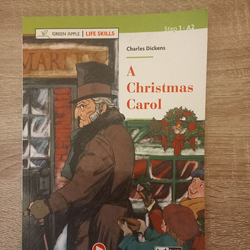 Müüa raamat "A Christmas Carol"