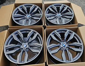R20 диски 5x120 BMW x5 x6 M стиль f15 f16 и т.д. - новый (4 фото из 6)