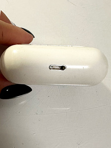 AirPods Pro (3 foto / 6)