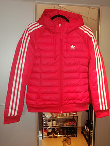ADIDAS (1 фото из 3)