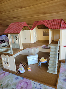 Игровой домик Sylvanian (1 фото из 7)
