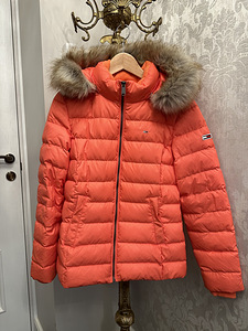 Tommy Hilfiger (1 фото из 3)