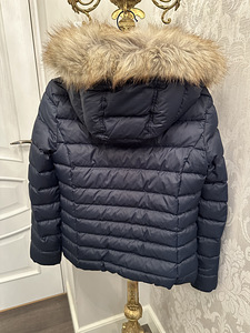 Tommy Hilfiger (2 фото из 3)