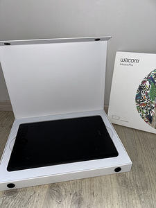 Wacom Intous Pro (3 фото из 6)