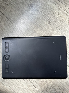 Wacom Intous Pro (4 фото из 6)