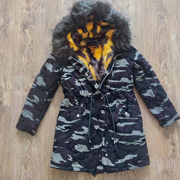 Naiste parka