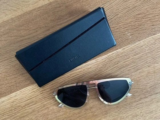Päikeseprillid Dior