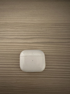Airpods 3 (1 фото из 3)