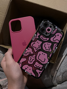 Продаю чехлы для IPhone 12 Pro Max (3 фото из 10)