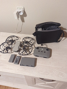 Müüa droon MAVIC MINI 2 Fly More Combo koos propellerikaitsega (1 foto / 4)
