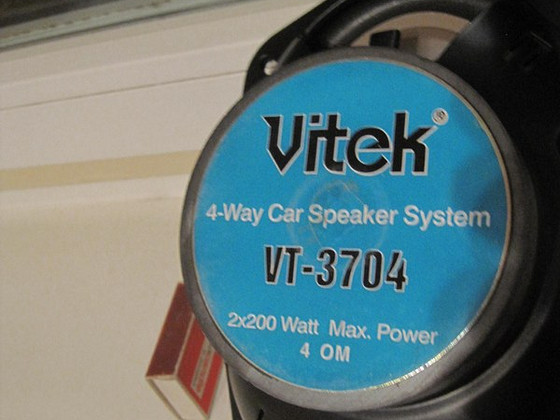 Vitek VT-3704
