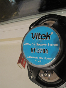 Vitek VT-3704 (1 foto / 3)