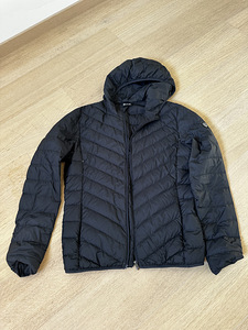 Куртка Armani (1 фото из 2)