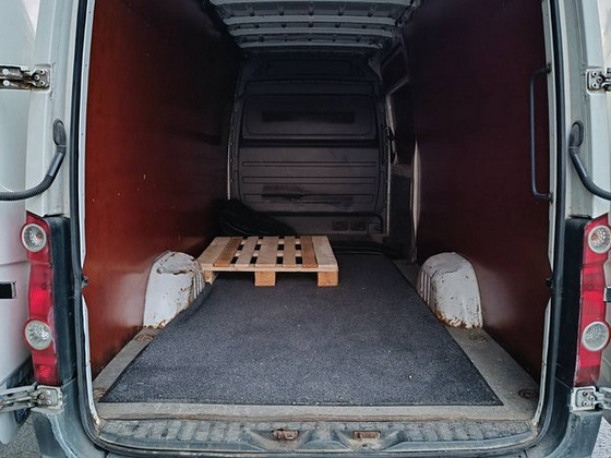 Kaubavedu, kolimisteenused, utiliseerimine ja prügi äravedu.