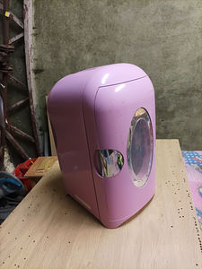 Холодильник 21L 12V/230V (1 фото из 4)
