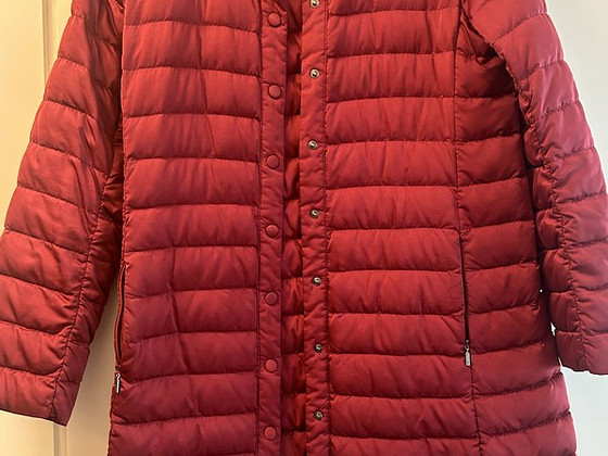 Пуховик Weekend Max Mara